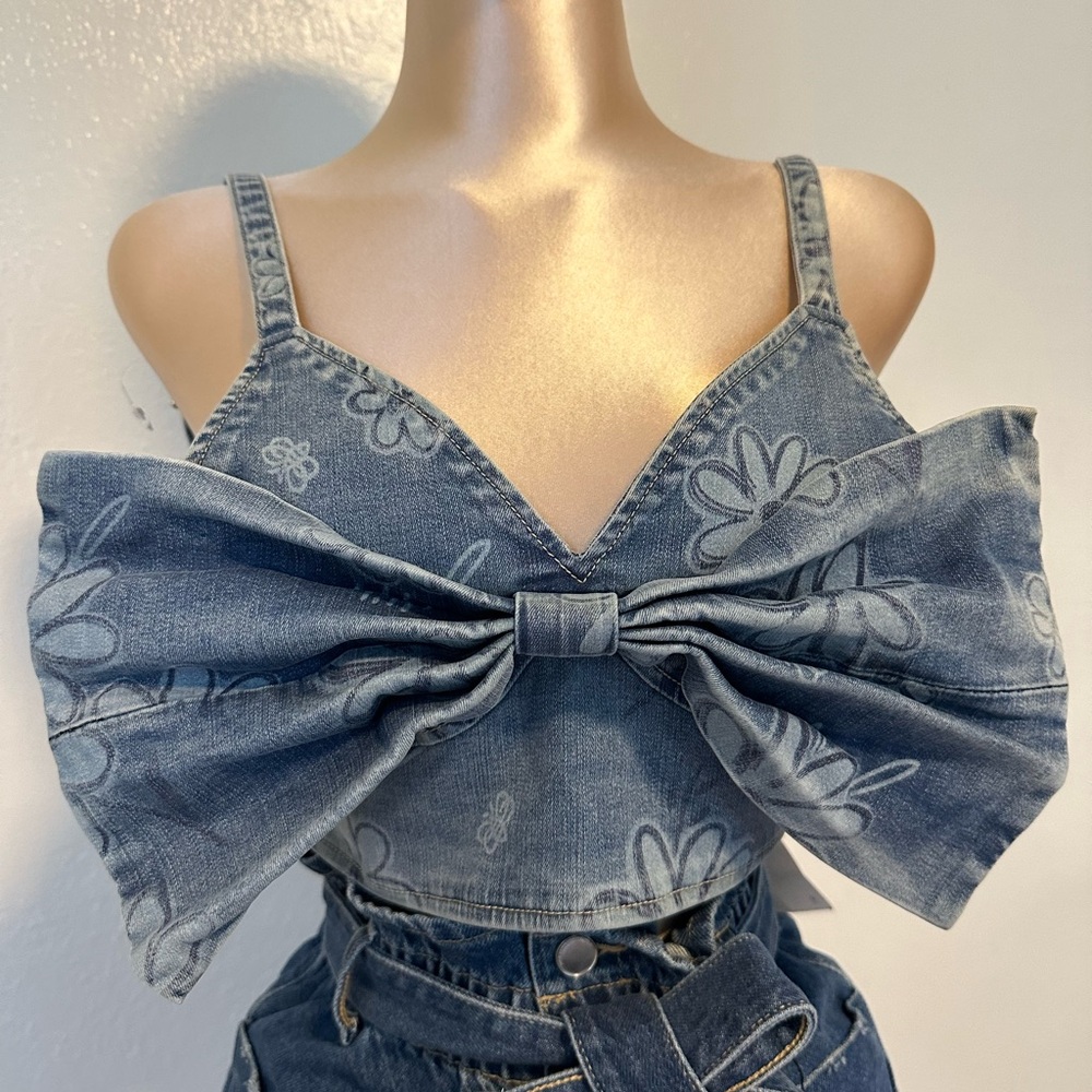 Medium Blue Sleeveless Bustier Tank Top with Tie Front